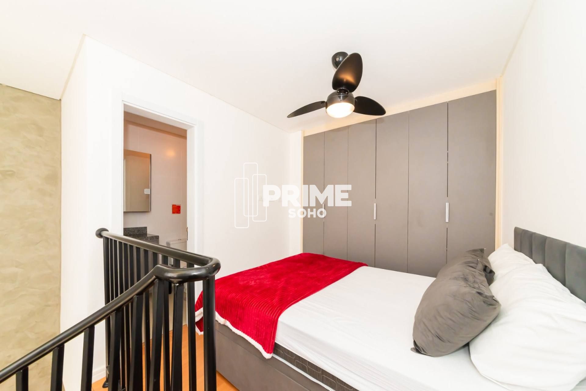 Loft Moderno no Água Verde com Planta Duplex