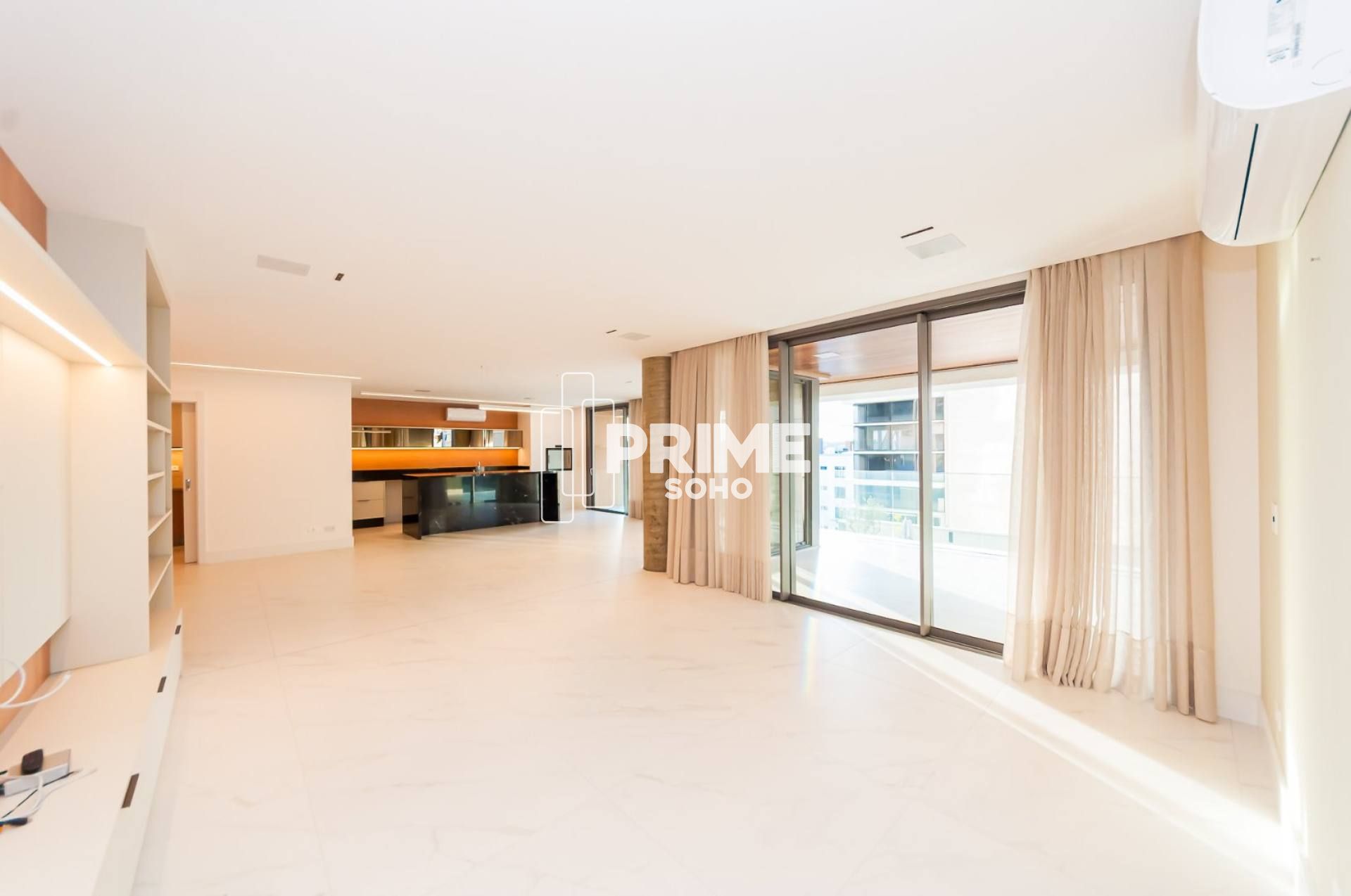 Apartamento de Alto Padrão com 3 Suítes e 3 Vagas