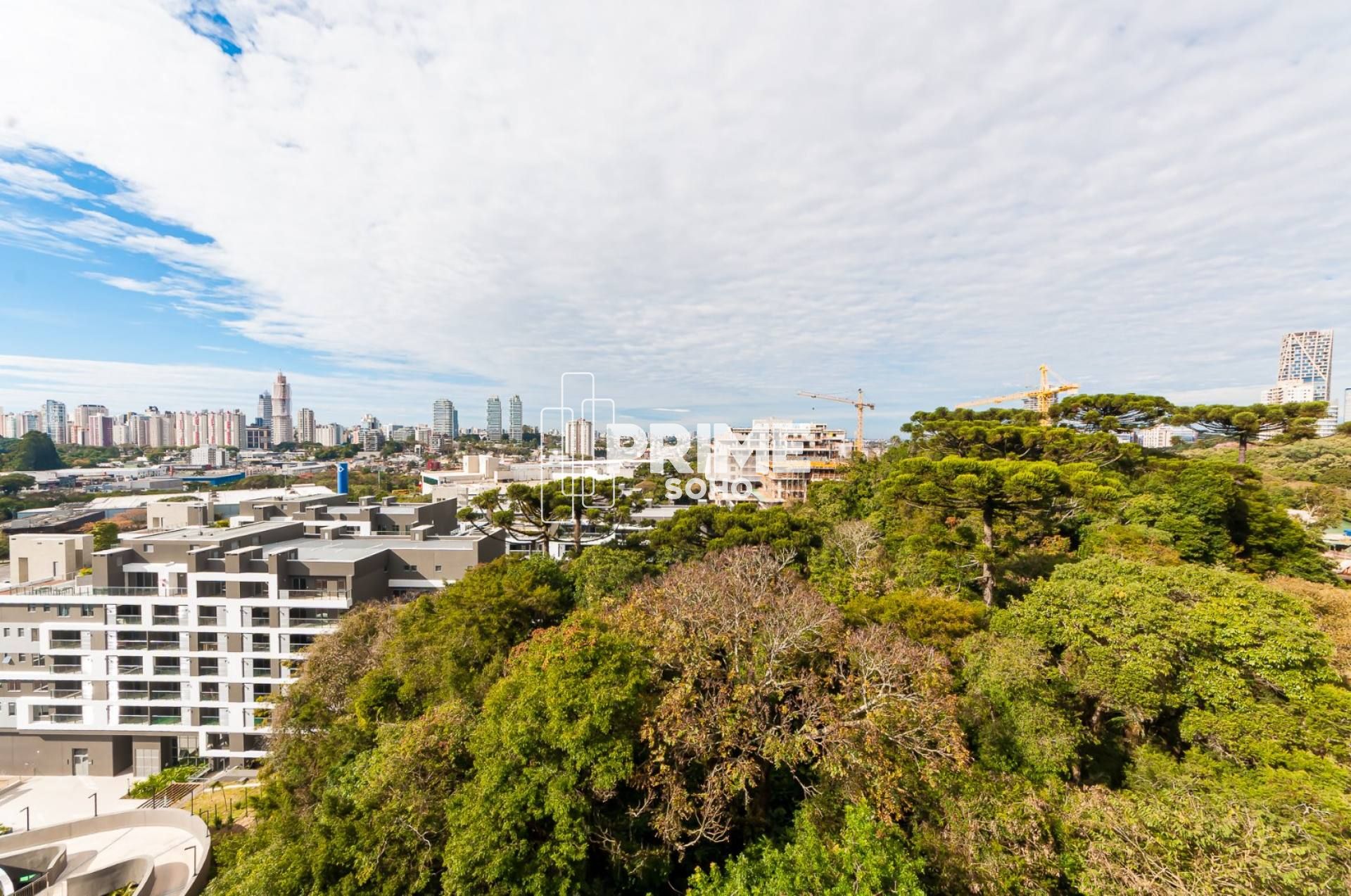 Cobertura Exclusiva com Vista para o Parque Barigui
