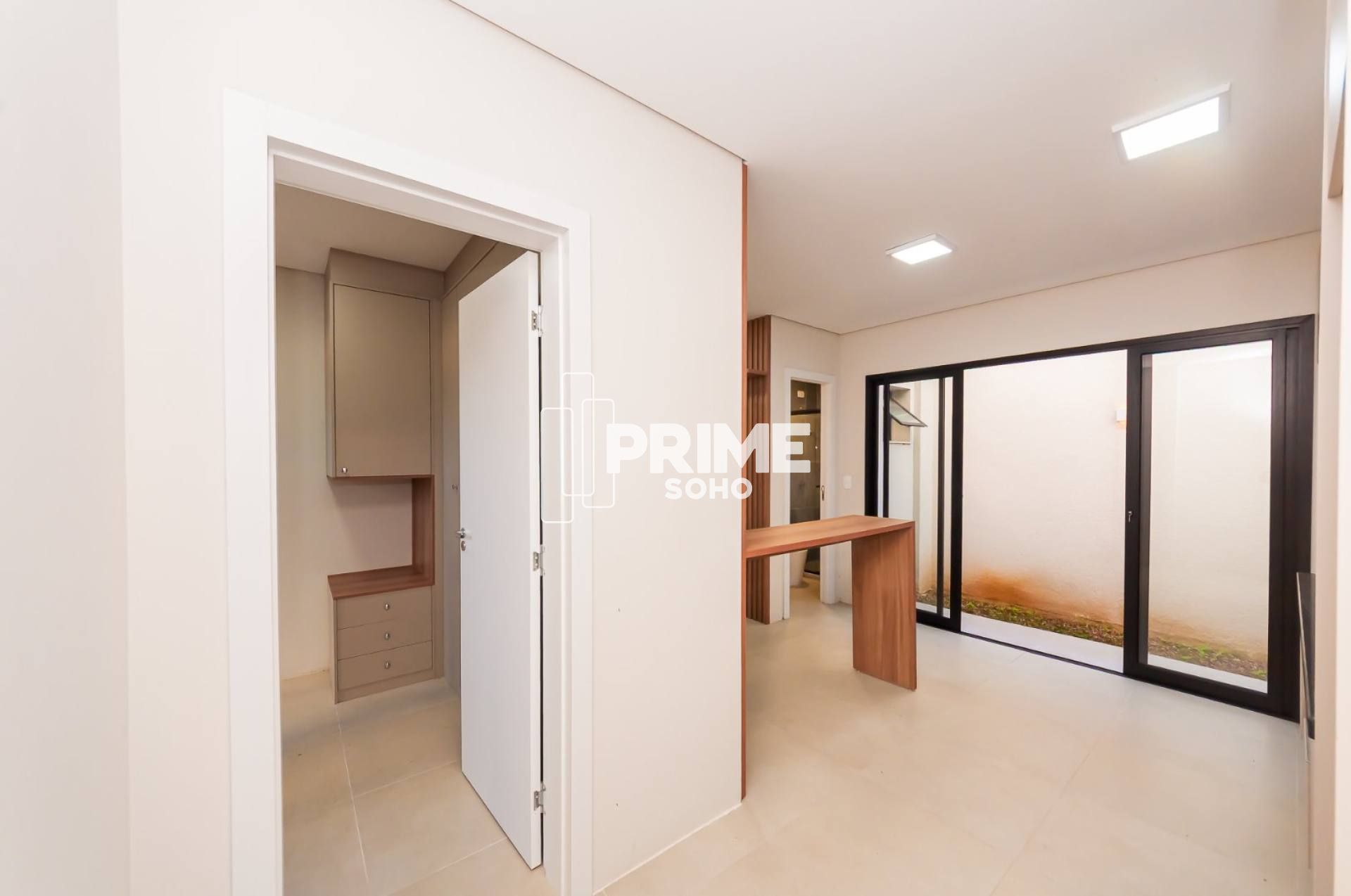 Apartamento Garden com 1 Quarto e Área Externa Privativa no Portão