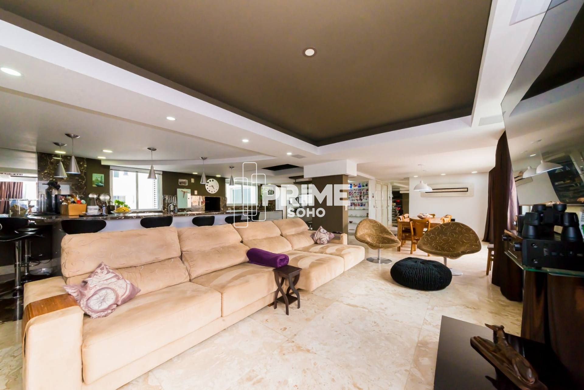 Cobertura Duplex à Venda com 258m², 2 Suítes e 3 Vagas no Alto da Glória