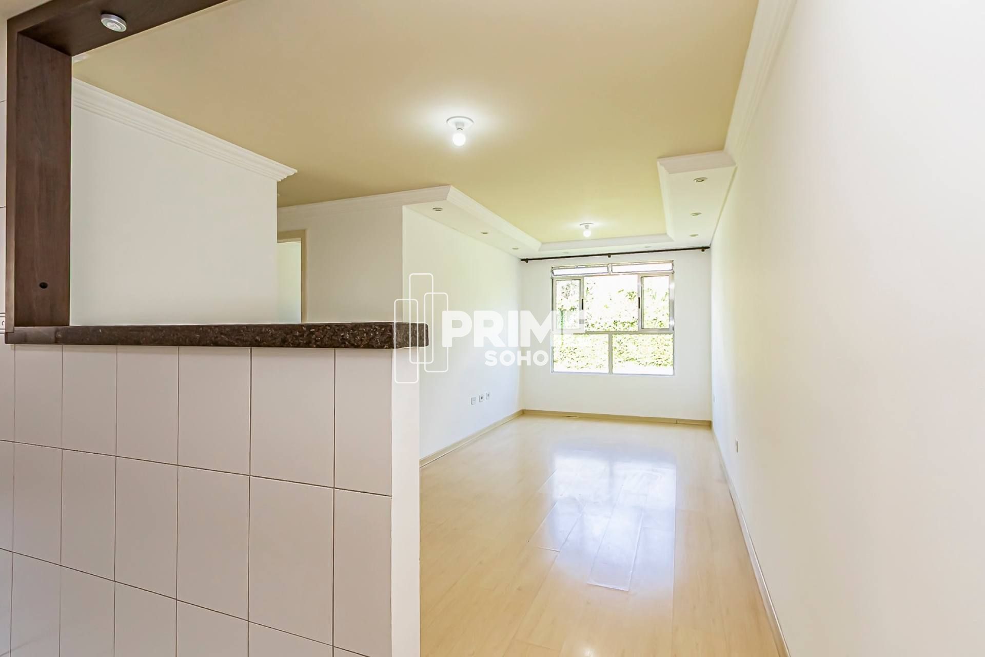 APARTAMENTO COM 2 QUARTOS, 50M², 1 VAGA NO PINHEIRINHO