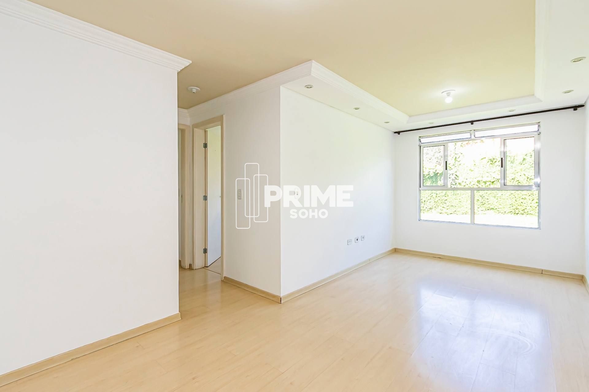 APARTAMENTO COM 2 QUARTOS, 50M², 1 VAGA NO PINHEIRINHO