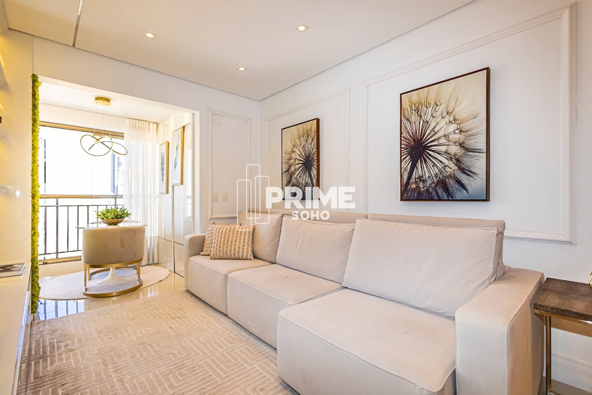Apartamento Mobiliado e Decorado ao lado do Pátio Batel
