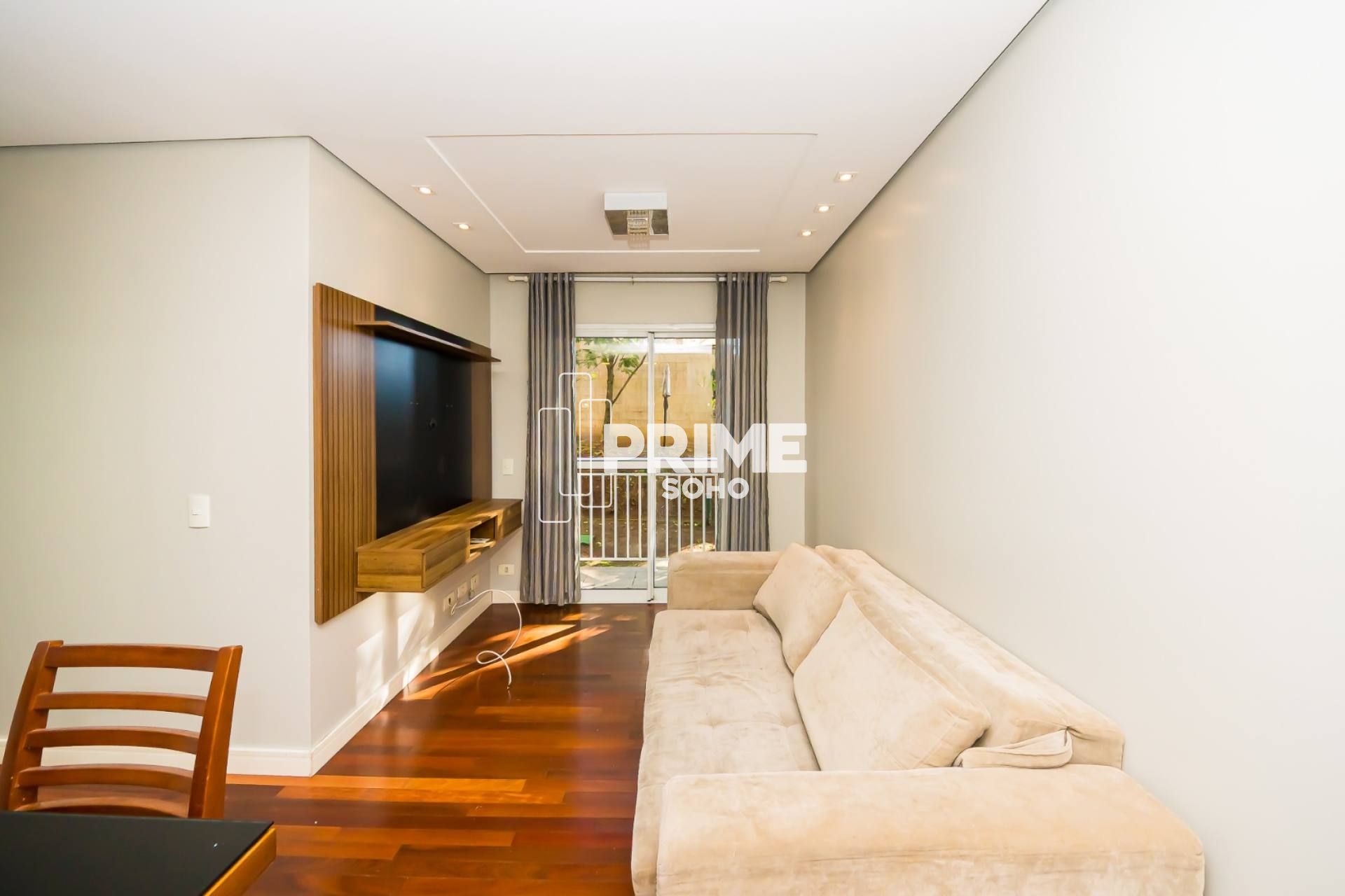 Apartamento em Condomínio Clube