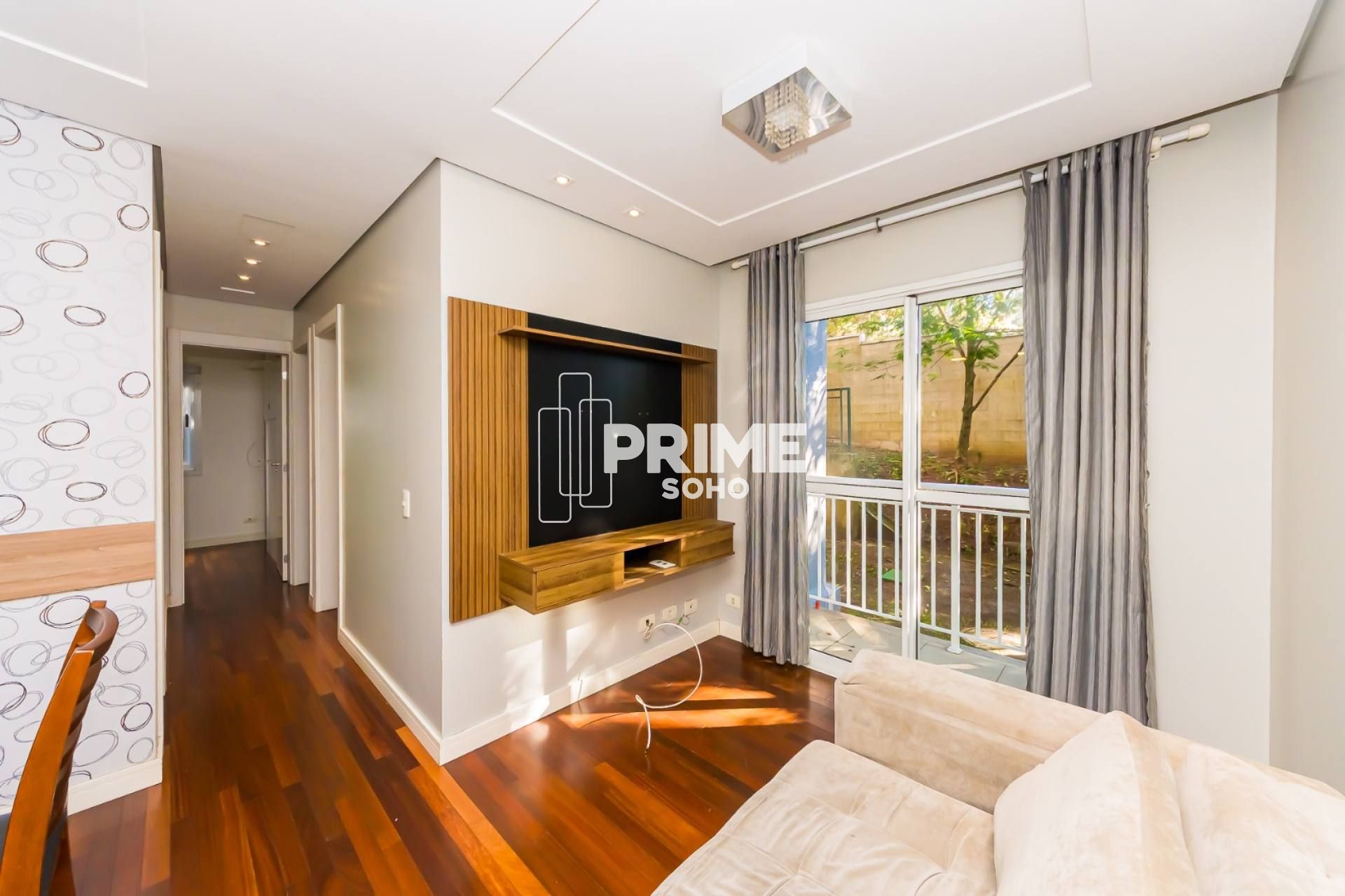Apartamento em Condomínio Clube