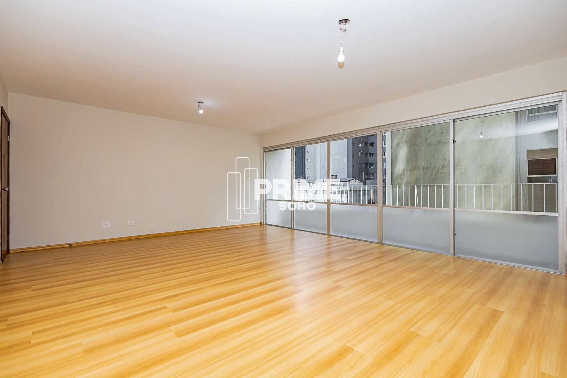 APARTAMENTO À VENDA NO BATEL - 4 DORMITÓRIOS - SUÍTE - 1 VAGA DE GARAGEM