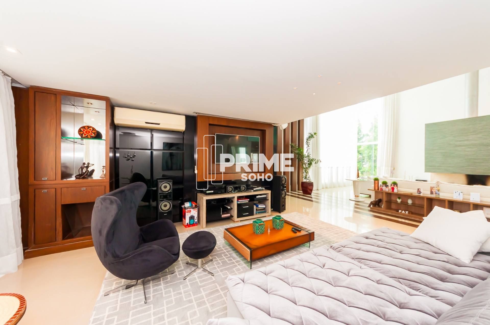 CASA Á VENDA EM CONDOMÍNIO COM 5 QUARTOS, 476M², 4 VAGAS NO CAMPO COMPRIDO