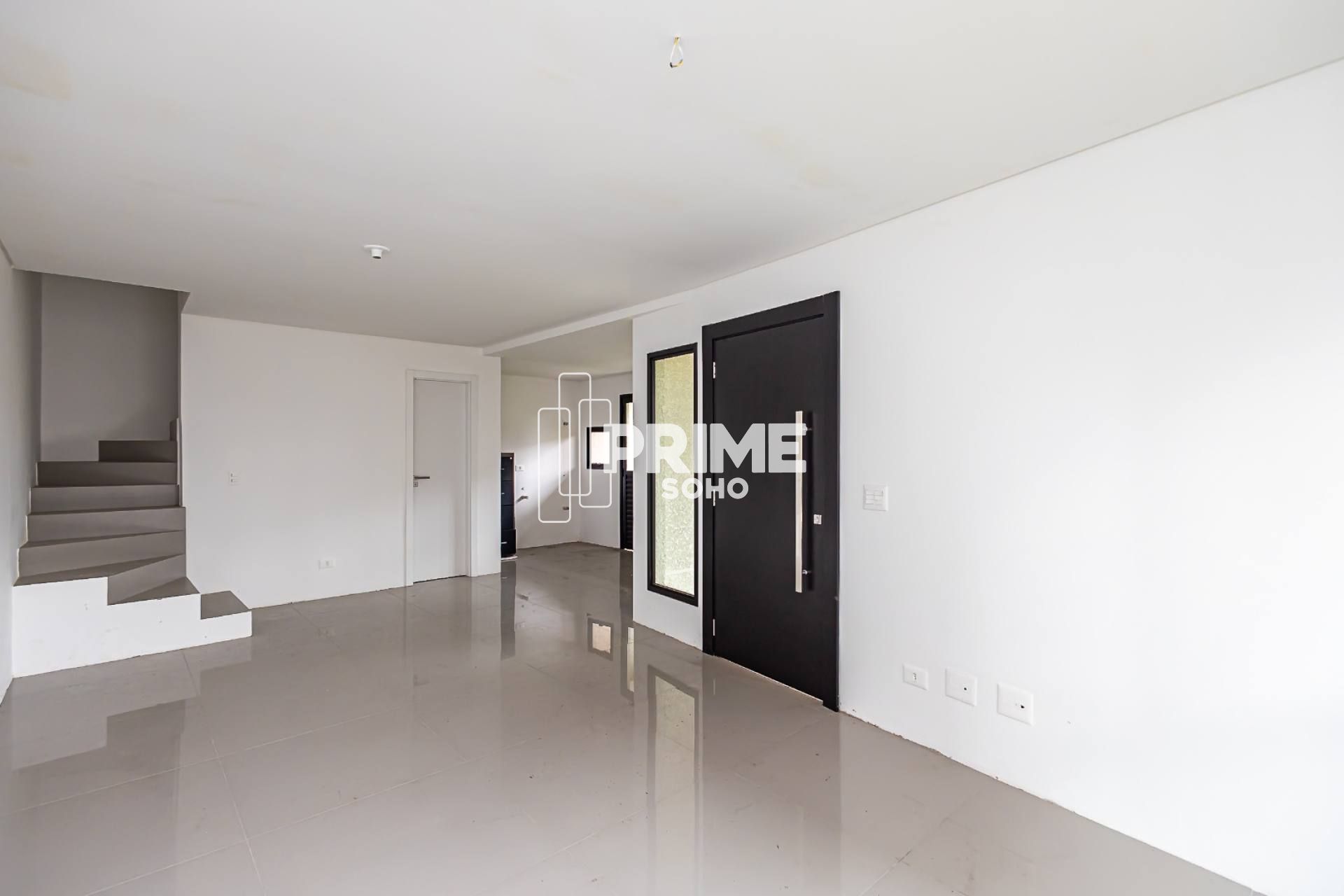 CASA À VENDA EM CONDOMÍNIO COM 3 QUARTOS, 176M², 2 VAGAS EM SANTA FELICIDADE