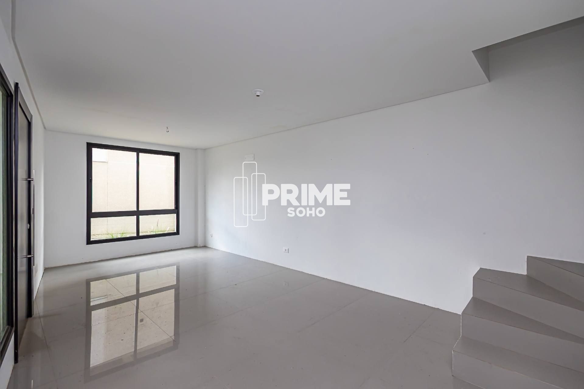 CASA À VENDA EM CONDOMÍNIO COM 3 QUARTOS, 176M², 2 VAGAS EM SANTA FELICIDADE