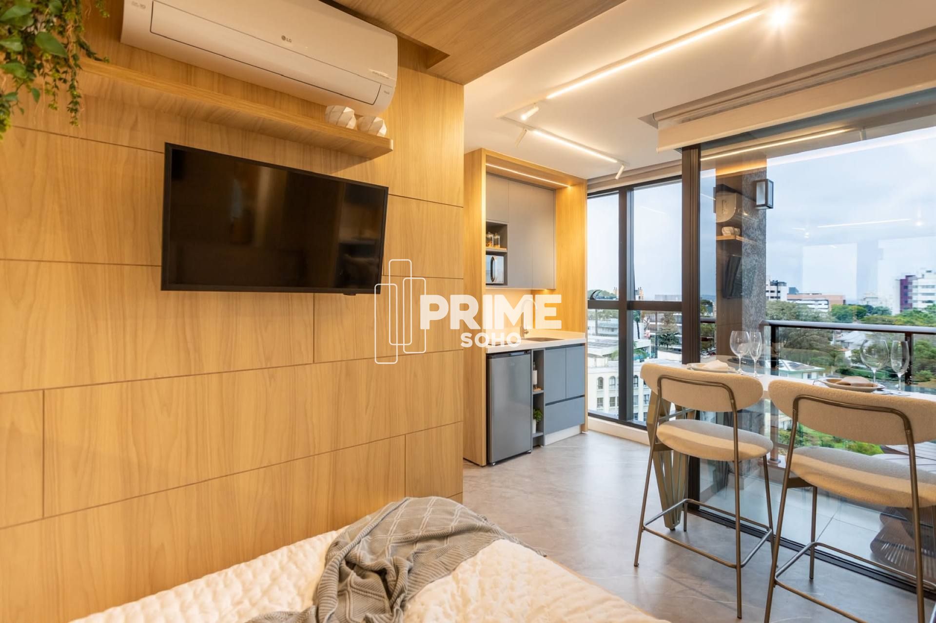 STUDIO À VENDA COM 19M² NO BATEL