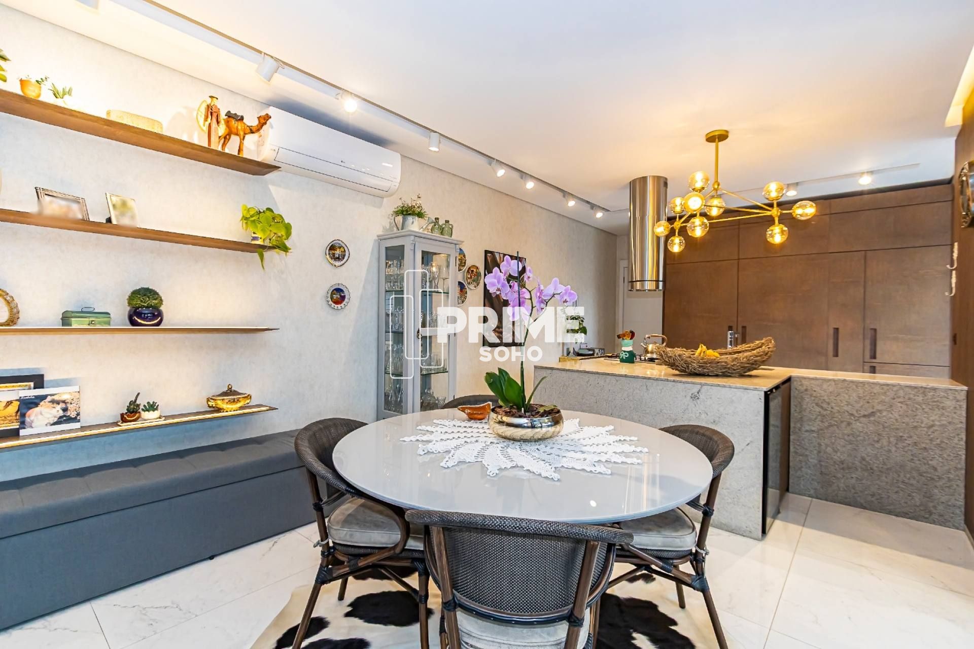 APARTAMENTO GARDEN À VENDA COM 2 QUARTOS, 92M² PRIVATIVOS E 2 VAGAS NO HUGO LANGE