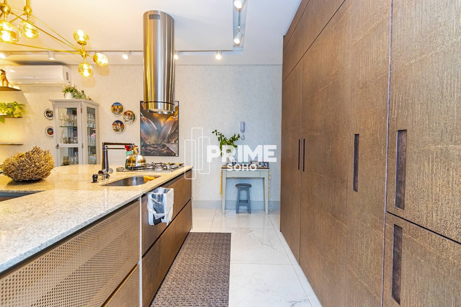 APARTAMENTO GARDEN À VENDA COM 2 QUARTOS, 92M² PRIVATIVOS E 2 VAGAS NO HUGO LANGE