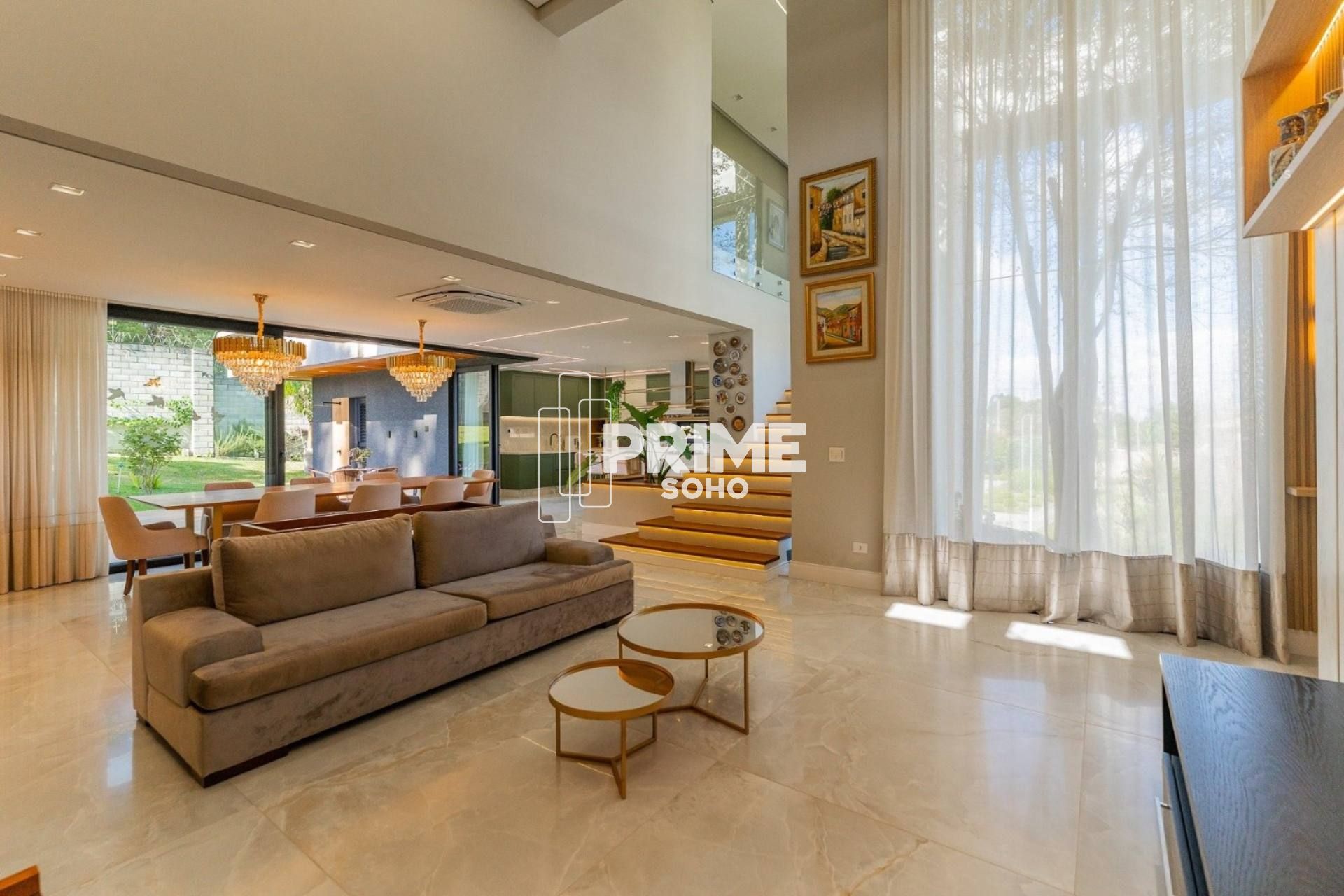 CASA À VENDA EM CONDOMÍNIO COM 3 SUÍTES, 320 M² E PISCINA EM SANTA FELICIDADE