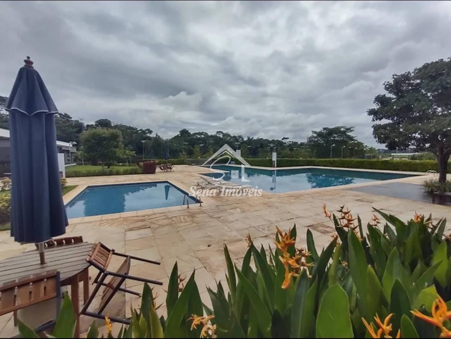 Terreno com 823 metros ALPHAVILLE