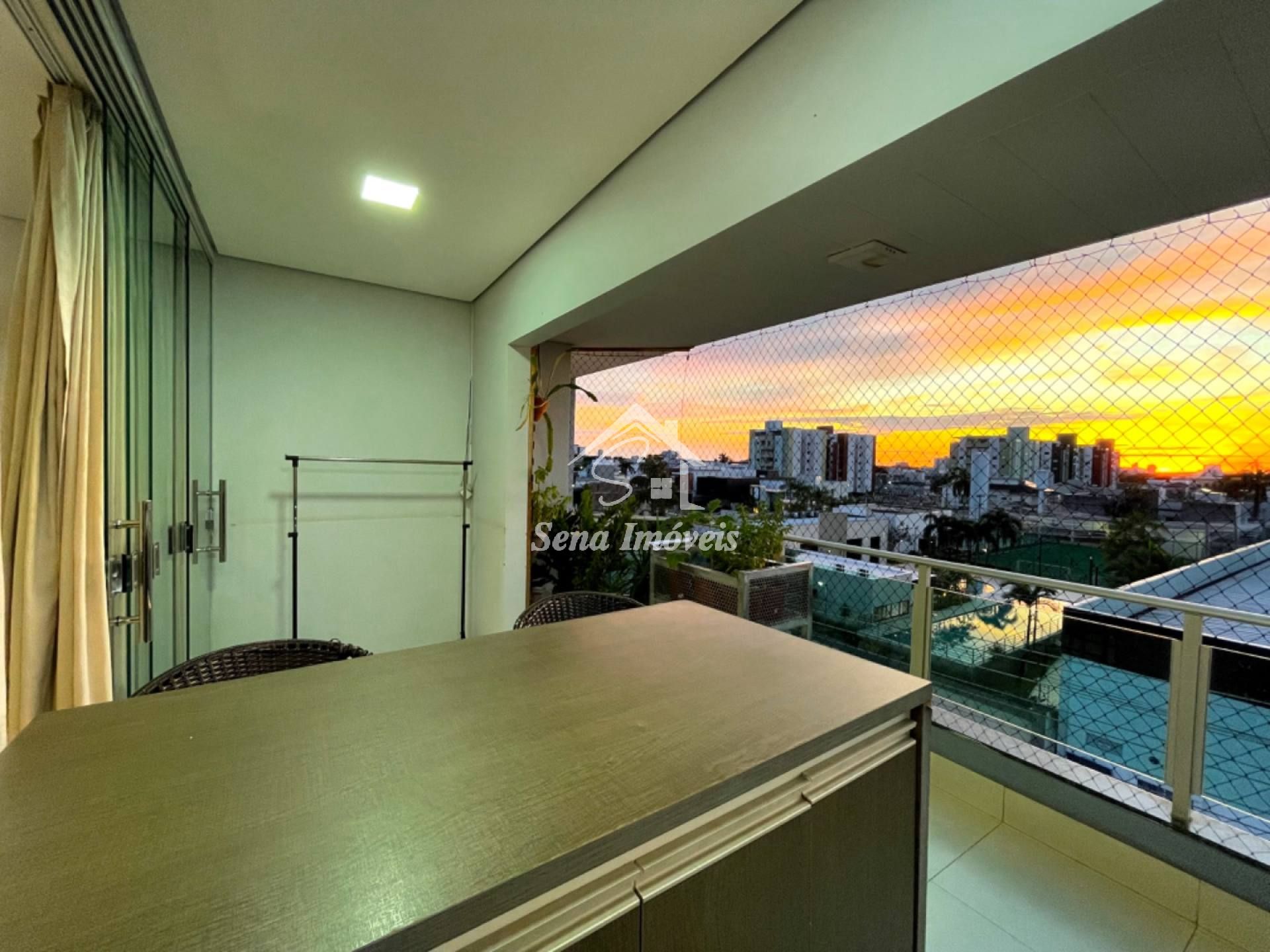 Apartamento com 143m²  - bairro Industrial