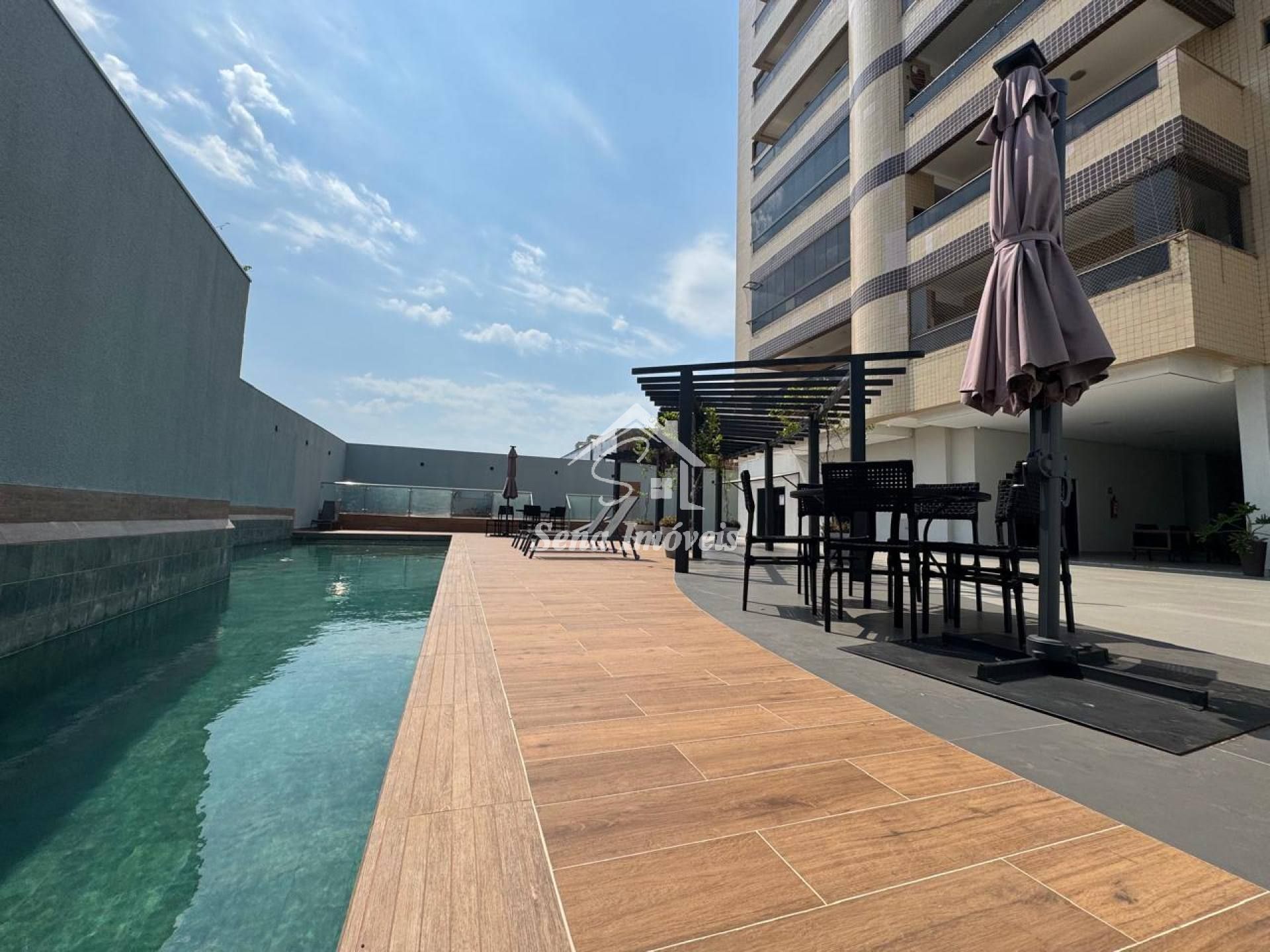 VENDE-SE APARTAMENTO - 2 SUÍTES - OLARIA