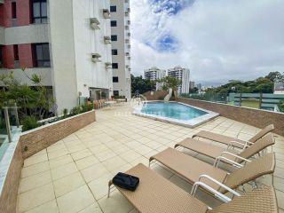 Apartamento no bairro Itaigara