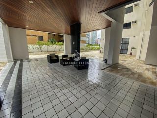 Apartamento no bairro Itaigara