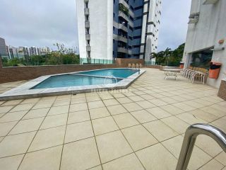 Apartamento no bairro Itaigara