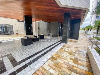 Apartamento no bairro Itaigara