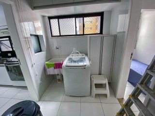 Apartamento no bairro Itaigara