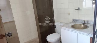 Apartamento no bairro Candeal