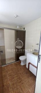 Apartamento no bairro Candeal