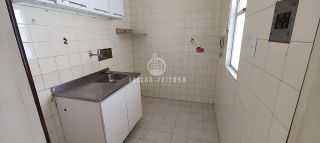 Apartamento no bairro Candeal