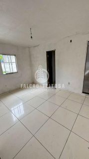 Casa no bairro Monte Gordo (Monte Gordo)
