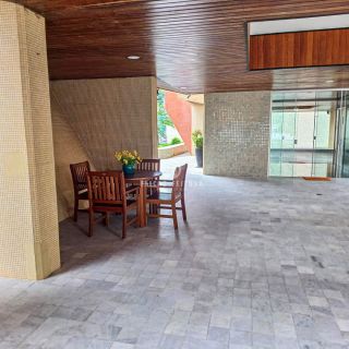 Apartamento à venda no Canela