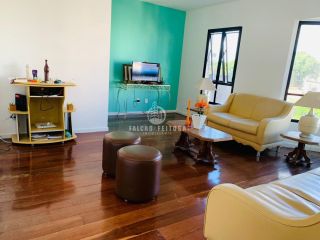 Apartamento à venda no Canela