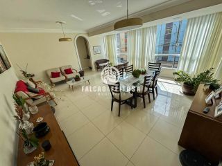 Apartamento à venda na Pituba