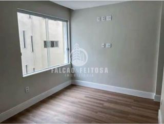 Apartamento à venda na Pituba