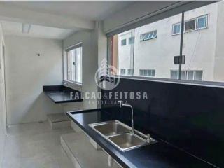Apartamento à venda na Pituba