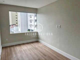 Apartamento à venda na Pituba