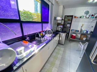 Apartamento à venda na Pituba