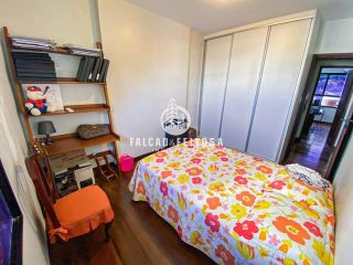 Apartamento à venda na Pituba