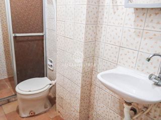 Casa Triplex à venda no Matatu
