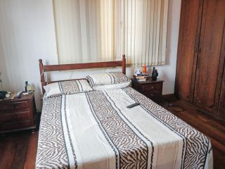 Casa Triplex à venda no Matatu