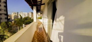 Casa Para Vender no bairro Brotas em Salvador
