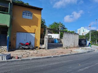 Terreno à venda no Imbuí