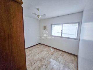 Apartamento à venda no Itaigara