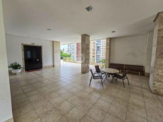 Apartamento à venda no Itaigara