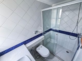 Apartamento à venda no Itaigara