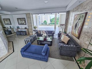 Apartamento à venda no Itaigara