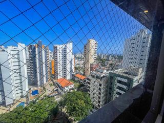 Cobertura à venda no Caminho das Árvores