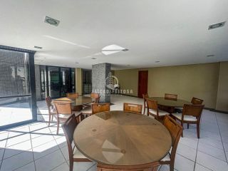 Cobertura à venda no Caminho das Árvores