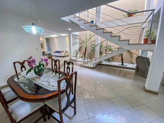 Casa à venda no Itaigara