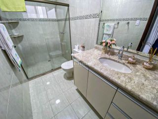 Casa à venda no Itaigara